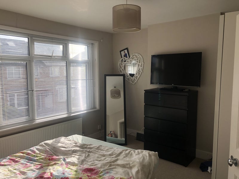 'Rooms to rent in Watford' Room to Rent from SpareRoom