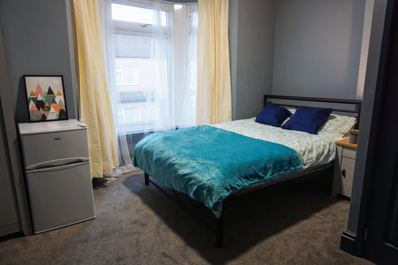 'Large Ensuite Double Room 2 Rent!Rugby Town Centre' Room to Rent from
