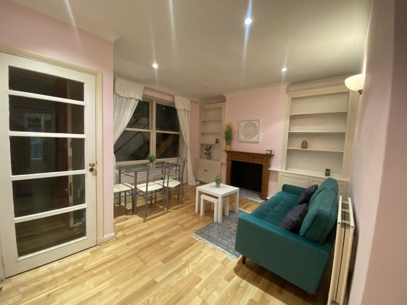 'Best Road In London! By Notting Hill Gate Tube W8' Room to Rent from
