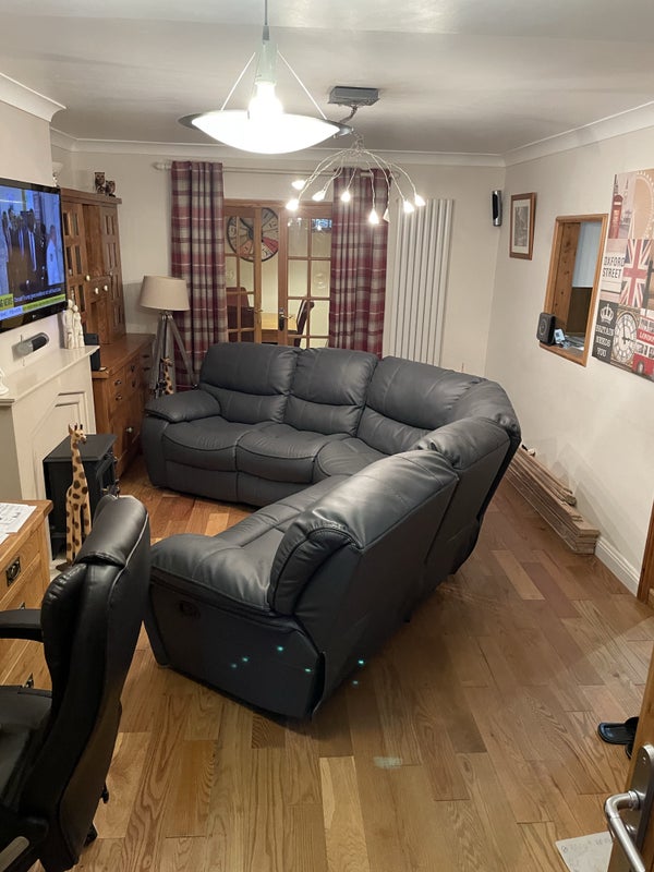 Photo 1: Living Room