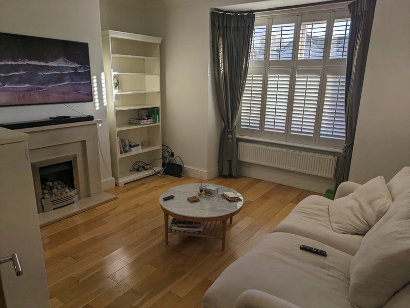 'Homely Double Room + shared 🏡 in Alderley Edge' Room to Rent from SpareRoom