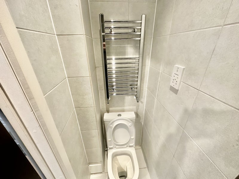 'A spacouis studio flat located in catford' Room to Rent from SpareRoom