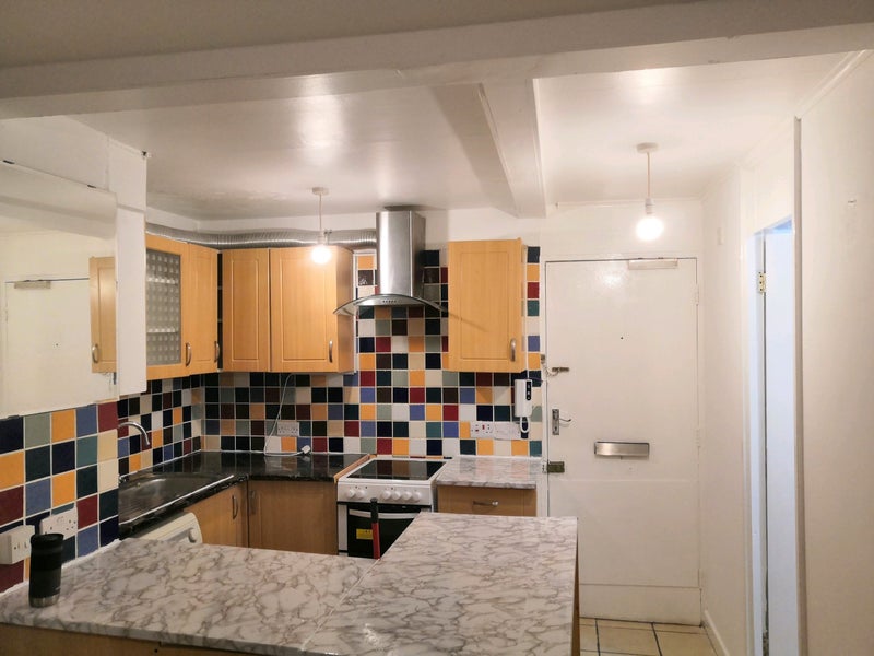 '1 bed studio flat for rent central miltonkeynes ' Room to Rent from