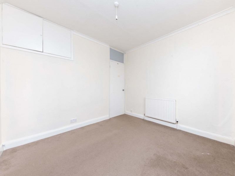 '195 New Road, Rainham' Room to Rent from SpareRoom