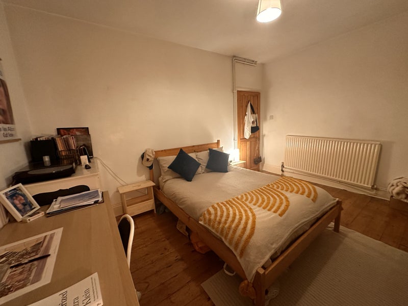 'Room in Winton' Room to Rent from SpareRoom