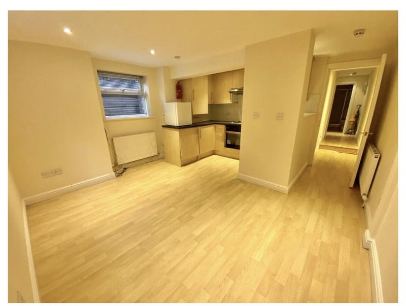 'EnSuite Room Available in West Didsbury' Room to Rent from SpareRoom