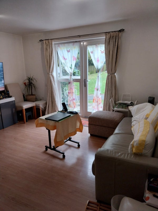 'Harrow & Wealdstone Homeshare £299 p/m' Room to Rent from SpareRoom