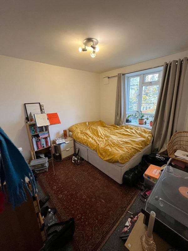 'Cosy flat in Streatham Hill' Room to Rent from SpareRoom