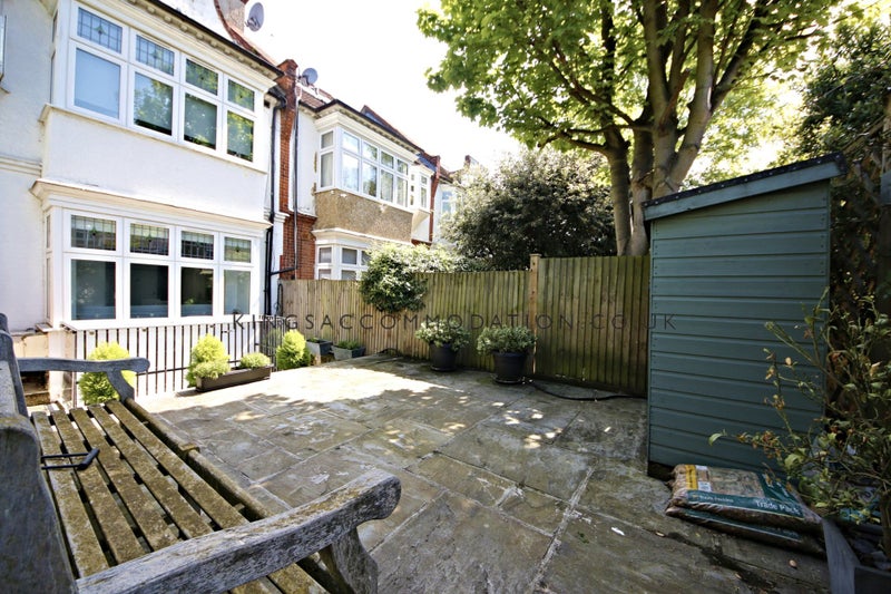 'Ashurst Gardens, Tulse Hill' Room to Rent from SpareRoom