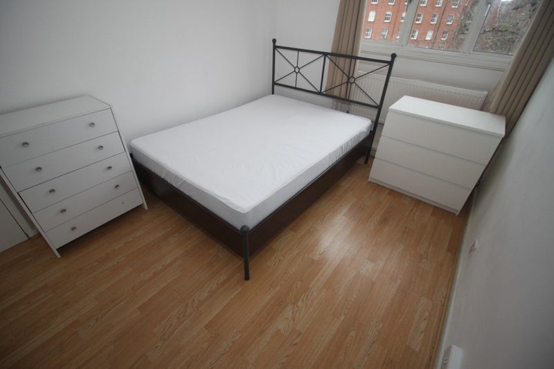 'Double Room Single use Stepney Green' Room to Rent from SpareRoom