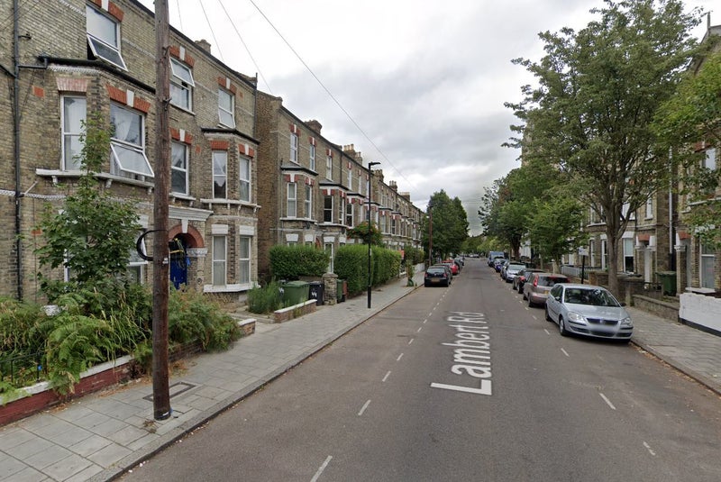 'DSS Studio Flat Available Clapham Lambeth SW2' Room to Rent from SpareRoom