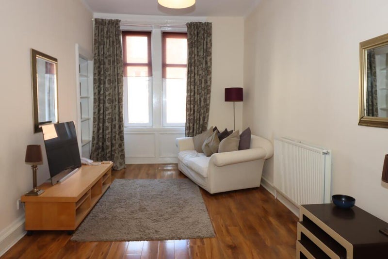'Stunning OneBed Flat In Leafy Broomhill, Glasgow' Room to Rent from