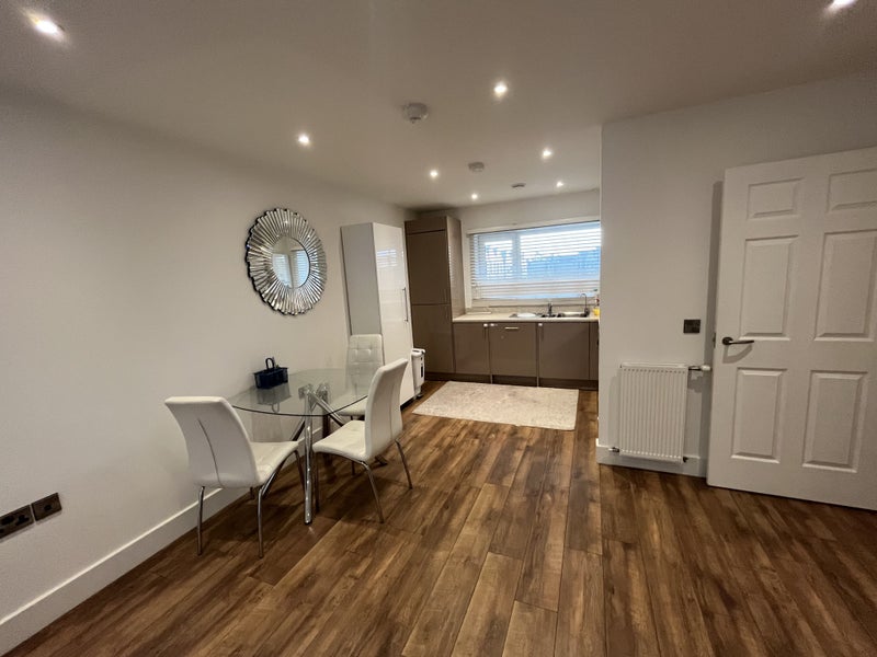 '2 bed flat In Rayners Lane!' Room to Rent from SpareRoom