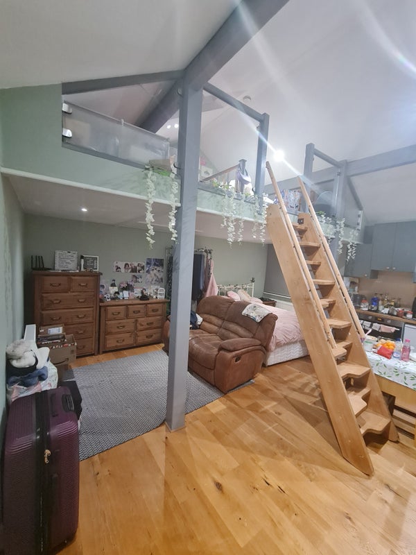 'Furnished Bills Included SelfContained Annexe' Room to Rent from