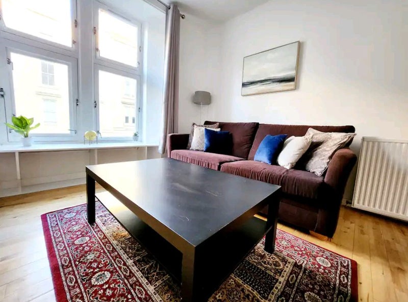 'Entire flat West End' Room to Rent from SpareRoom