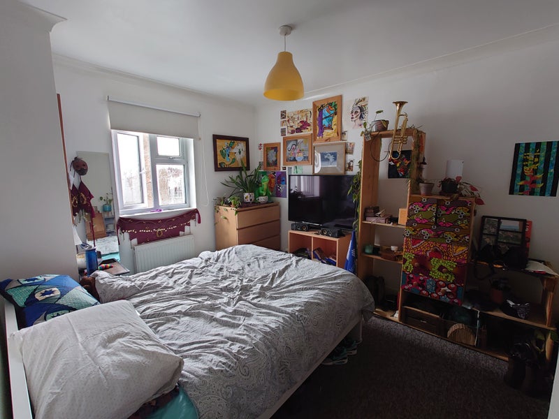 'Double bedroom in Bedminster' Room to Rent from SpareRoom