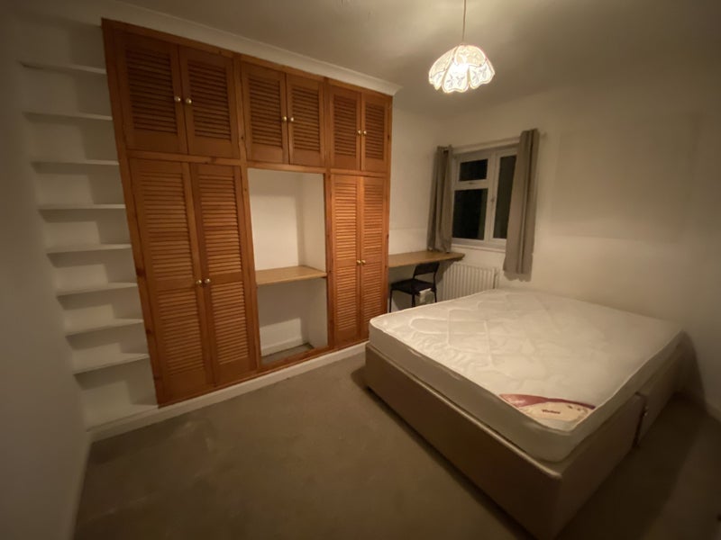 'Double Room in Bournemouth/Winton' Room to Rent from SpareRoom