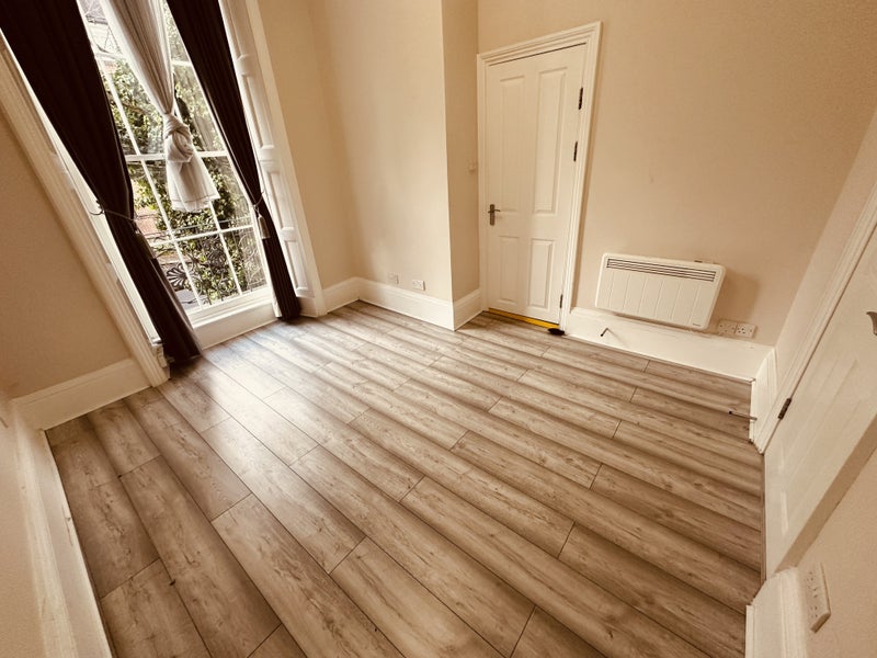 'A lovely one bed flat in Angel' Room to Rent from SpareRoom