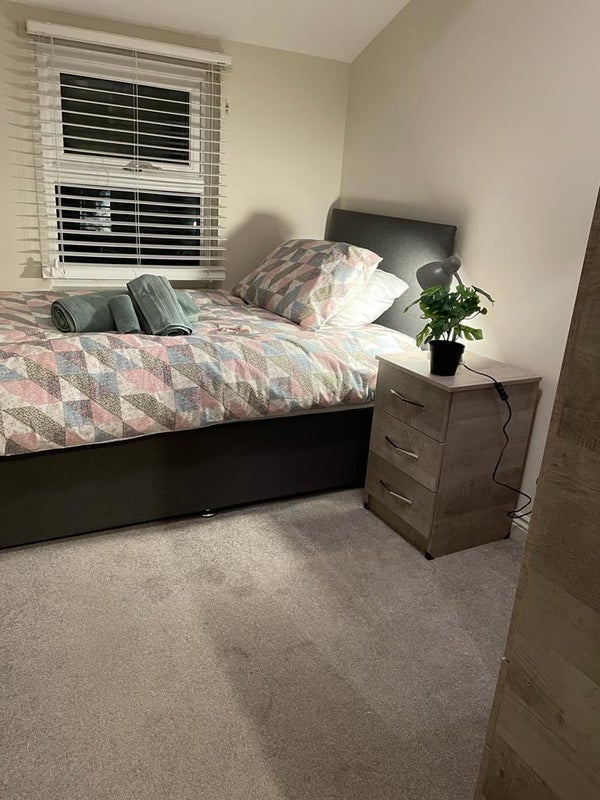 Photo 1: Single room - AVAILABLE