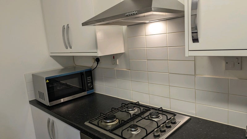 Photo 1: Kitchen