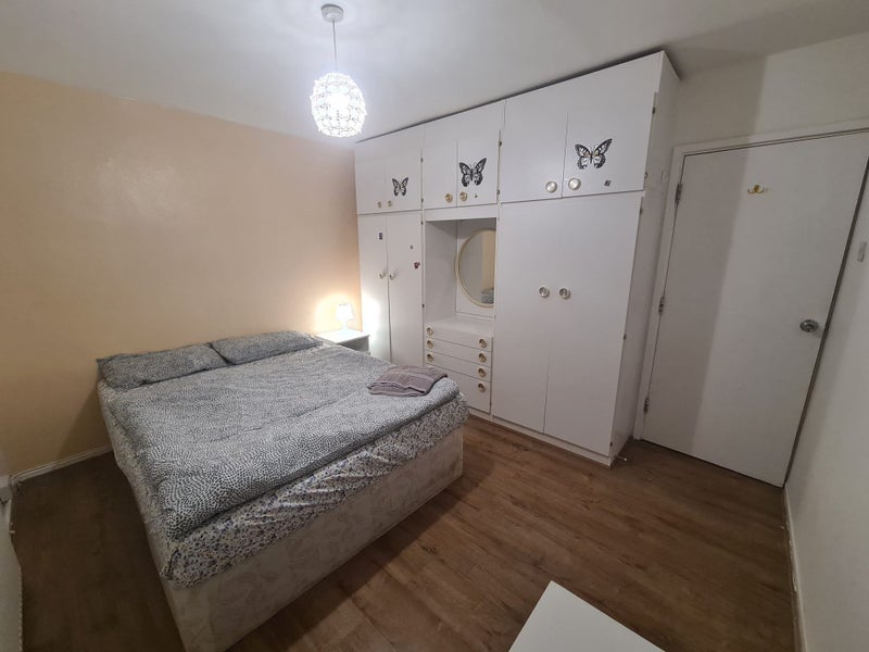 'Room in shared house near west Drayton station ' Room to Rent from