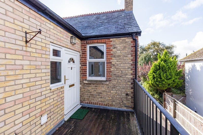 'Beautiful Flat in Wolvercote, Oxford' Room to Rent from SpareRoom