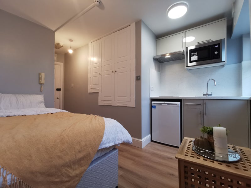 'Brand New Studio Flat Willesden Green' Room to Rent from SpareRoom