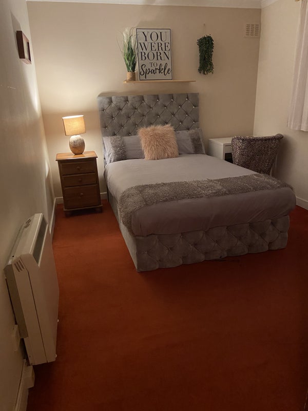 'Double Bed Room ' Room to Rent from SpareRoom