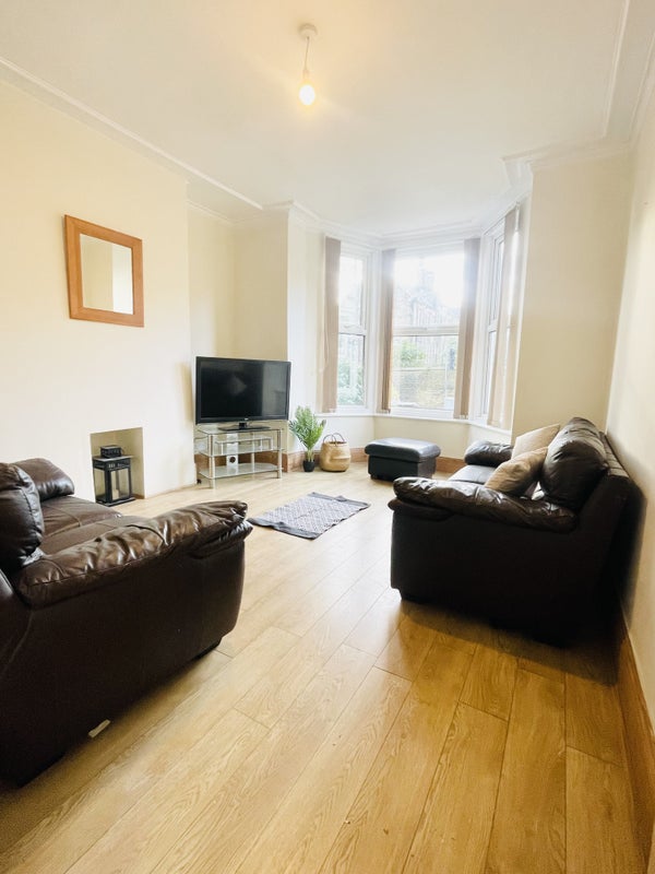 Photo 1: Living Room