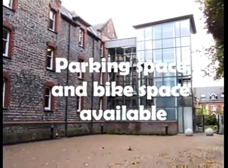 ' Ensuite Room in Whalley Range M16 ' Room to Rent from SpareRoom