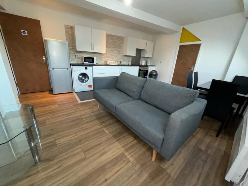 'Erdington 1 Bed Flat With Bills Included!😀' Room to Rent from SpareRoom