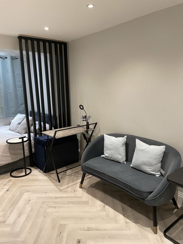 'Stunning New Studio Flat Bills Included ' Room to Rent from SpareRoom