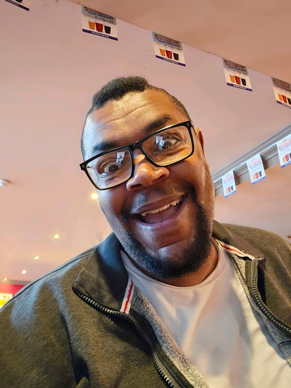 Photo 1: Casual crazy