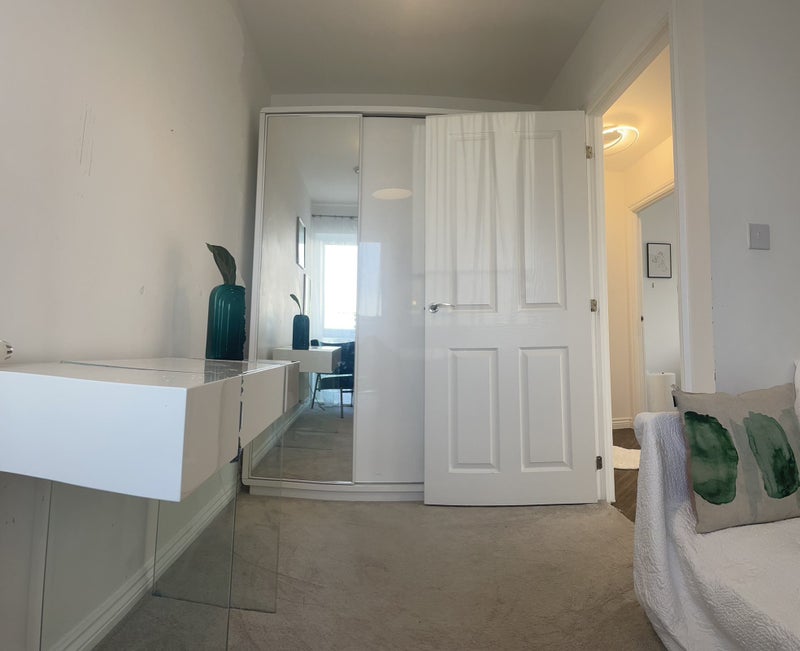 ' Cozy single and double rooms &550 and £650' Room to Rent from SpareRoom