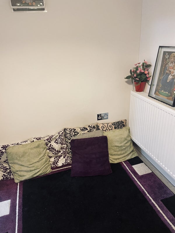 Photo 1: Single Room for one 