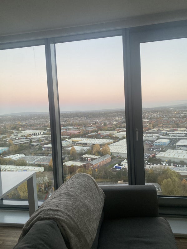 'Room To Rent In Media City With Scenic View ' Room to Rent from SpareRoom