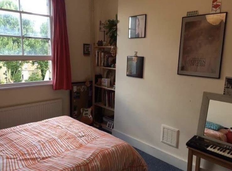 Photo 1: Room (Yours)