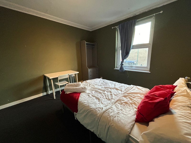 'Alfreton Rd Shared House' Room to Rent from SpareRoom