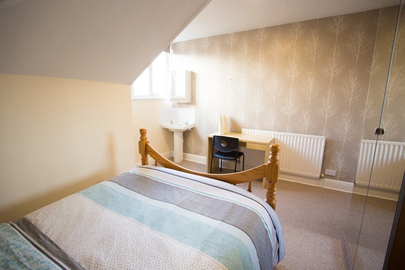 Photo 1: Double Room 