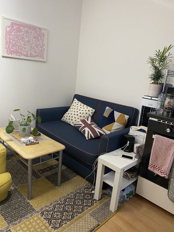 'Studia flat/1 bedroom Shepherds Bush' Room to Rent from SpareRoom