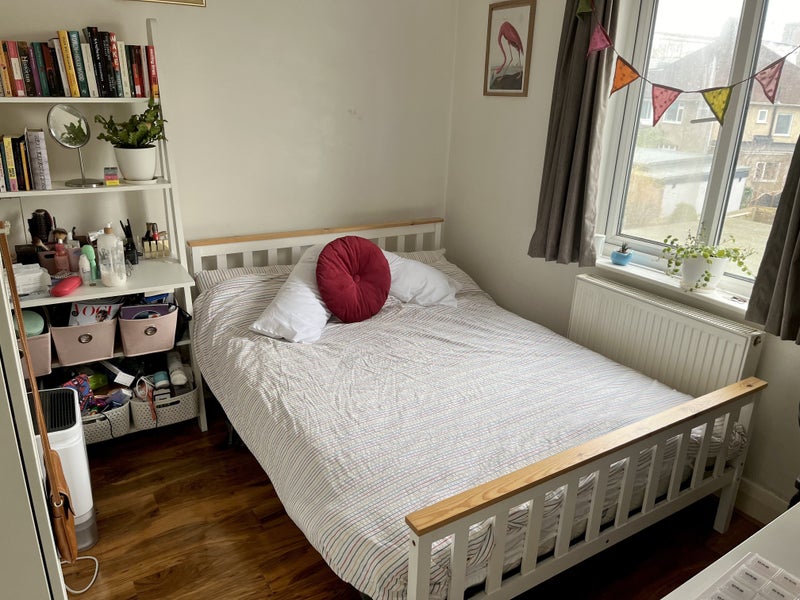 'Cozy, Quiet Double in Kidbrooke' Room to Rent from SpareRoom
