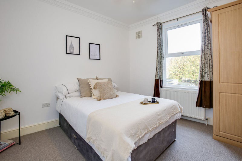 'Two Double Bedrooms in Wimbledon' Room to Rent from SpareRoom