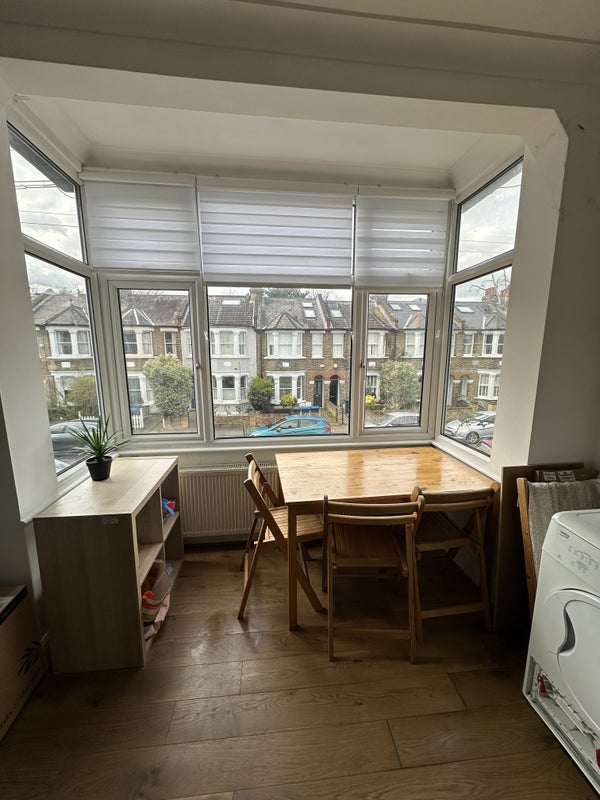 'Double room to rent in South Wimbledon' Room to Rent from SpareRoom