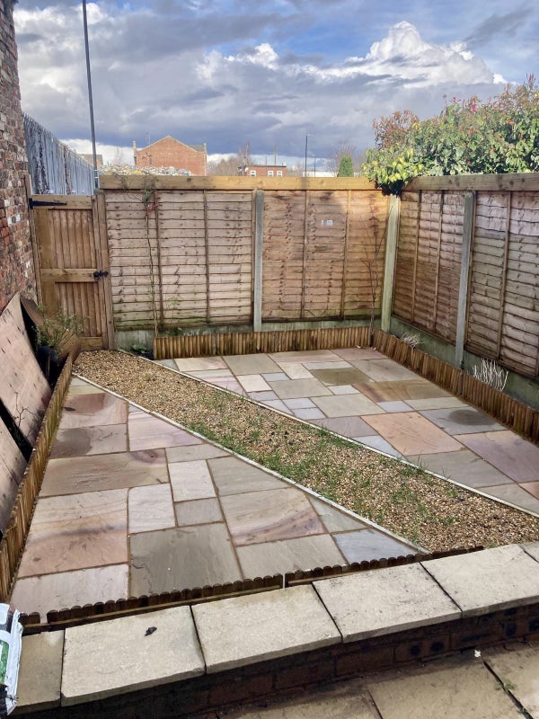 'Centrally located Double Room in Altrincham ' Room to Rent from SpareRoom