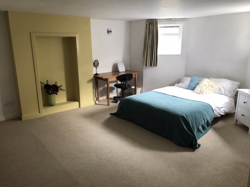 Photo 1: Bedroom view 1