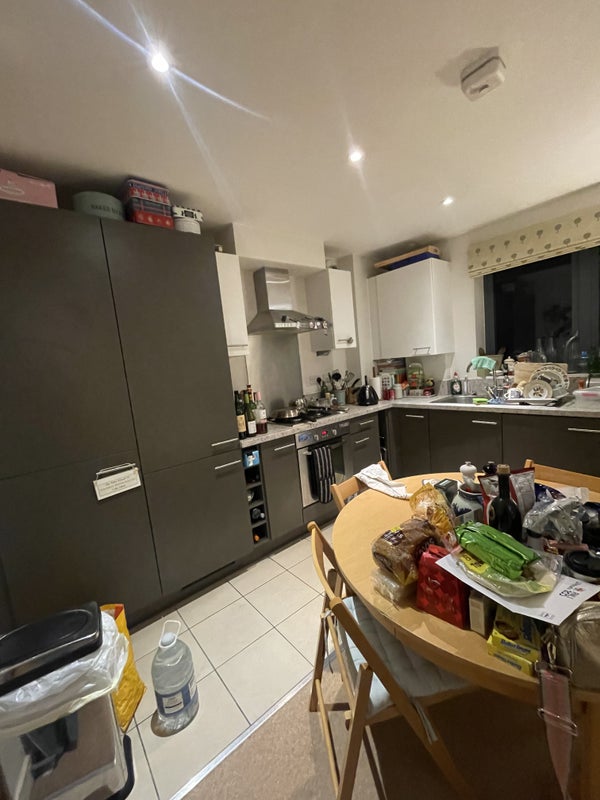 'Lovely Room to rent in a flat share.. ' Room to Rent from SpareRoom