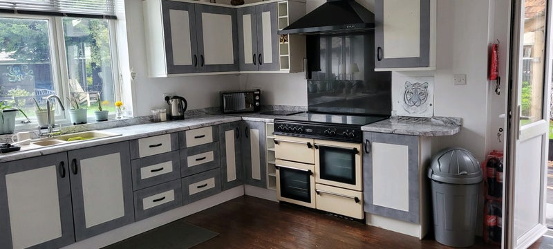 Photo 1: Shared kitchen