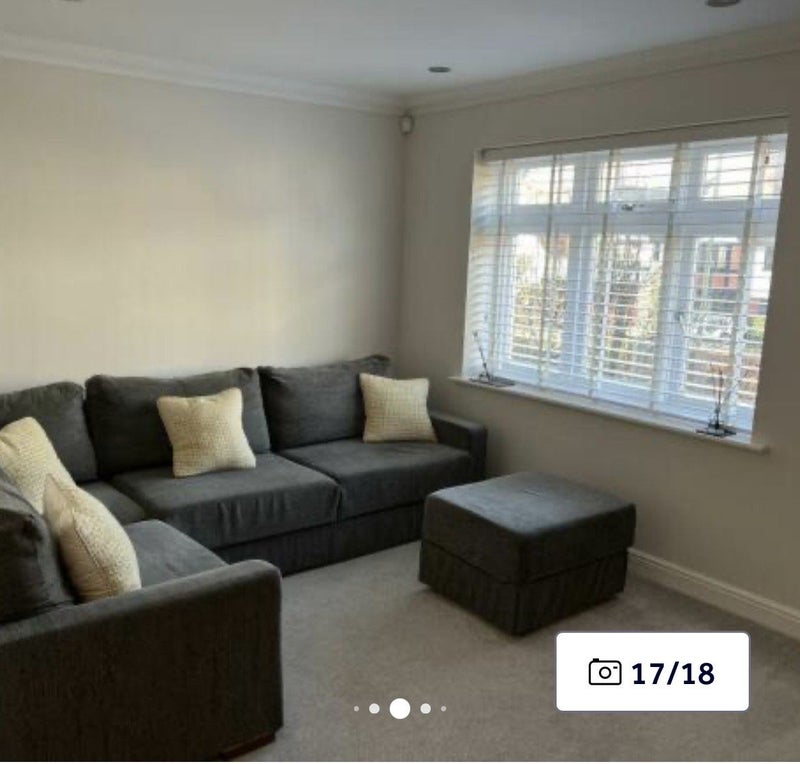 'Reigate Double Room En suite' Room to Rent from SpareRoom