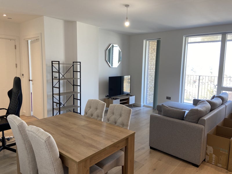 'Immaculate 1 bed flat near East Croydon!' Room to Rent from SpareRoom