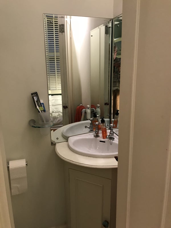 ' Flat in Barnes/Mortlake off White Heart Lane' Room to Rent from SpareRoom